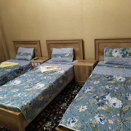 Uvaysiy Family Guest House Marghilon Екстериор снимка