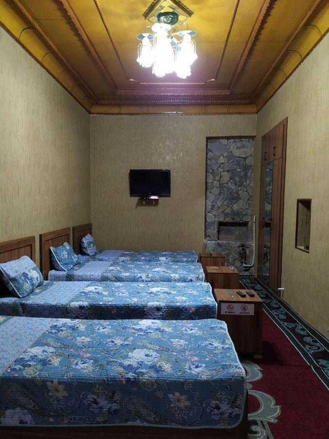 Uvaysiy Family Guest House Marghilon Екстериор снимка